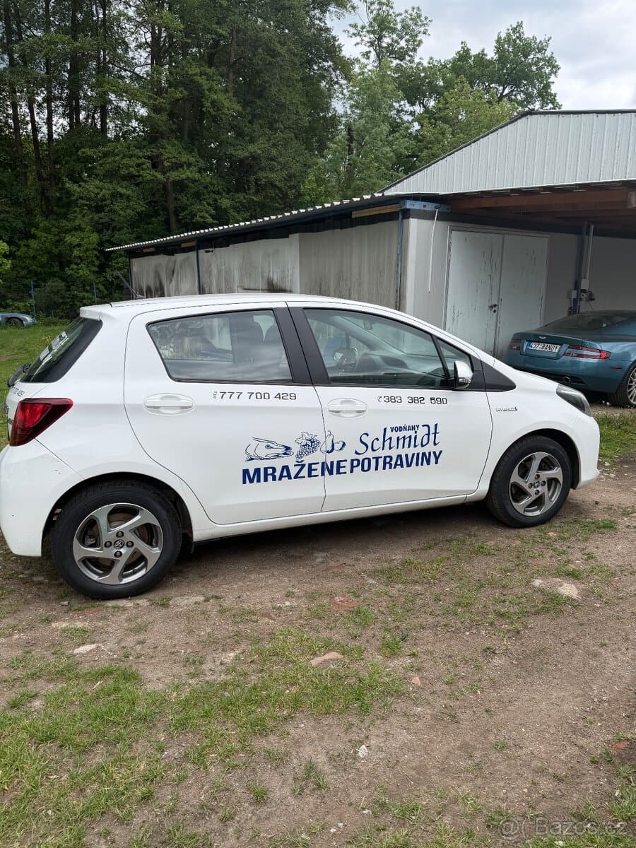2017 Toyota YARIS - 4