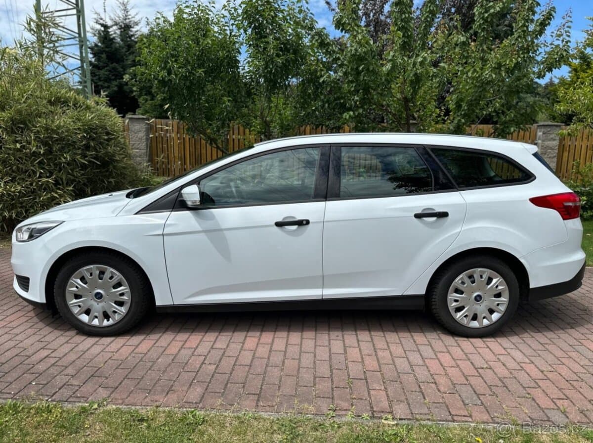 2015 Ford FOCUS - 4
