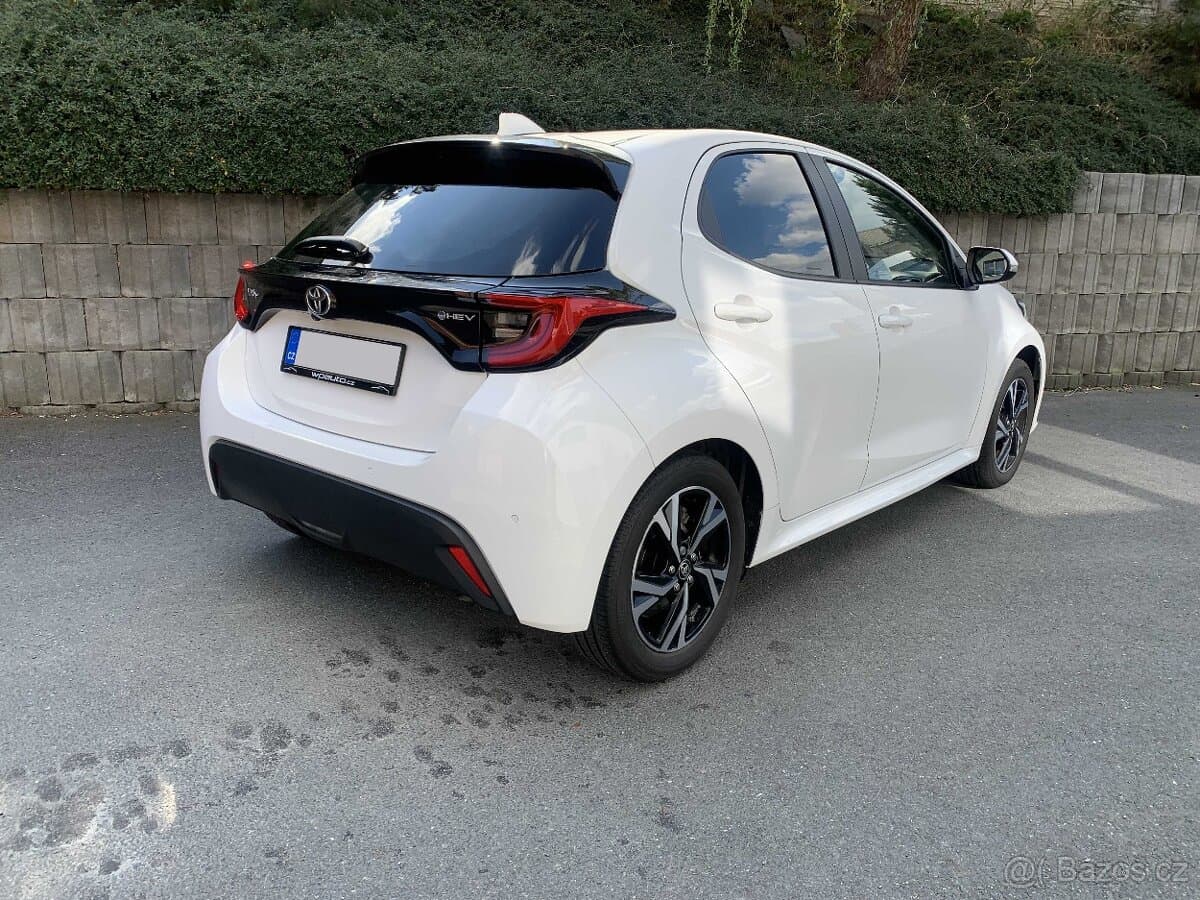 2024 Toyota YARIS - 4