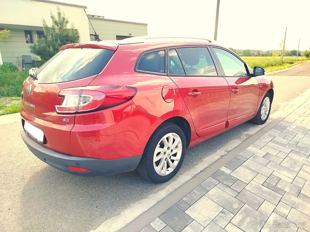 2015 Renault MEGANE - 4