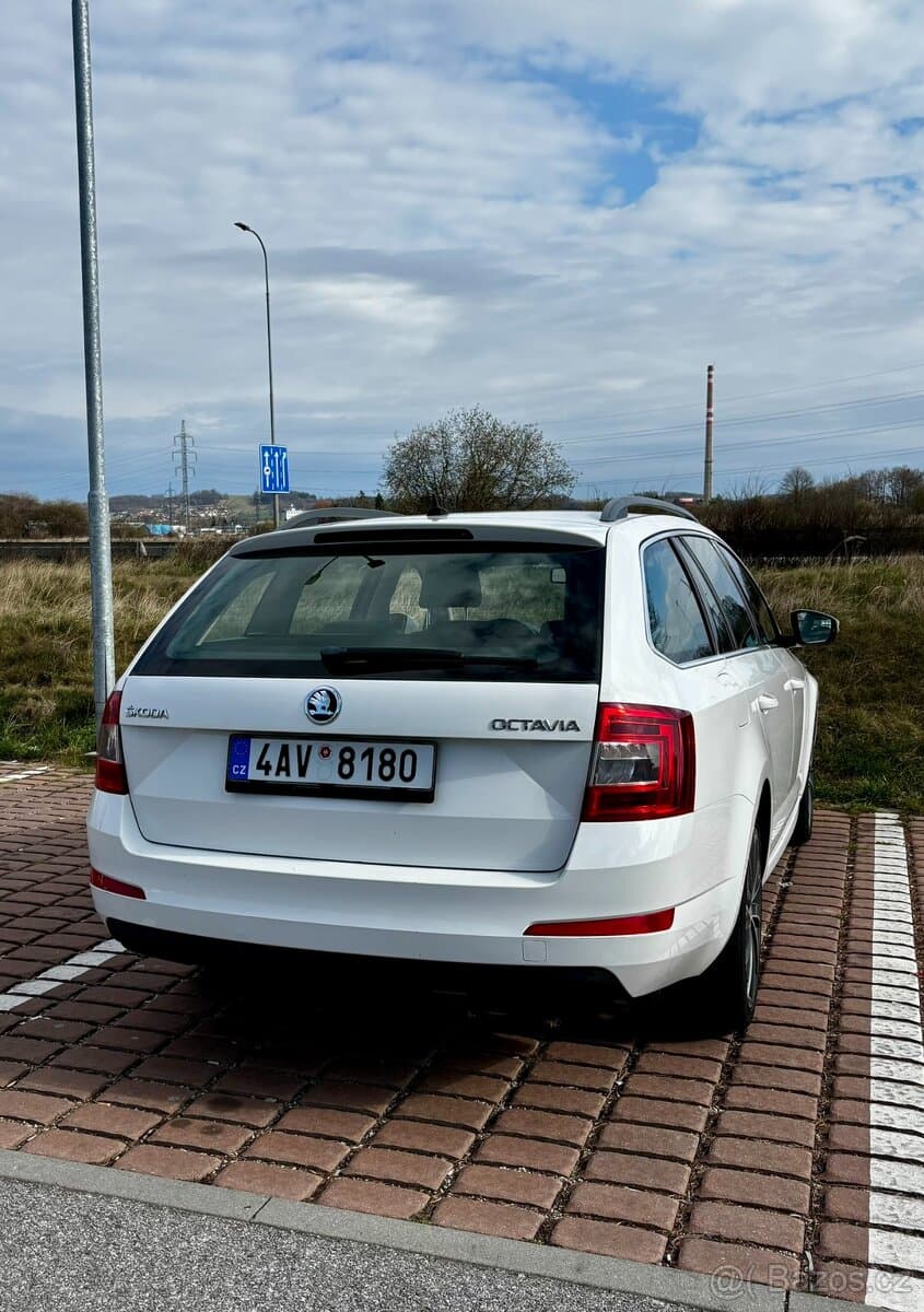 Škoda OCTAVIA - 4