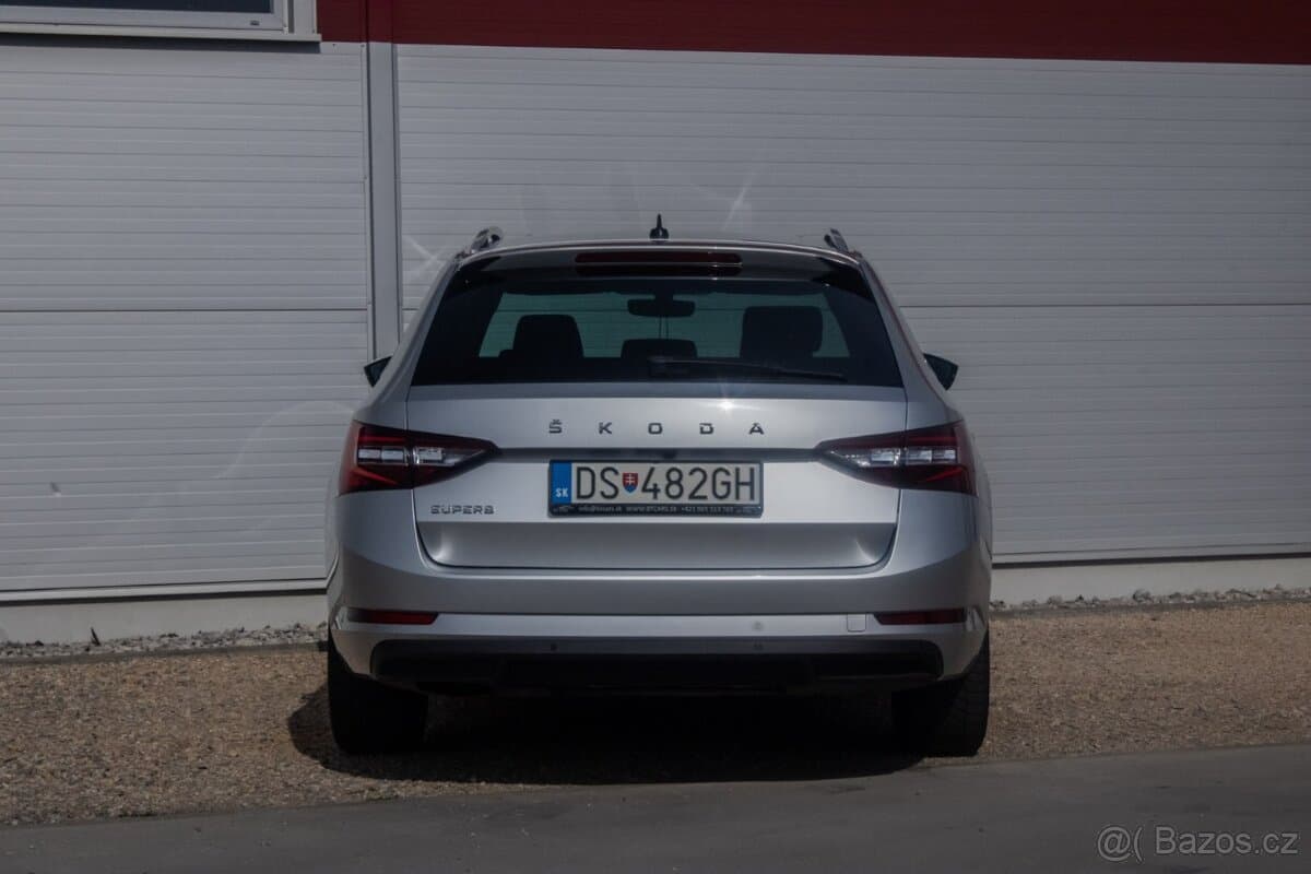 2015 Škoda SUPERB - 4