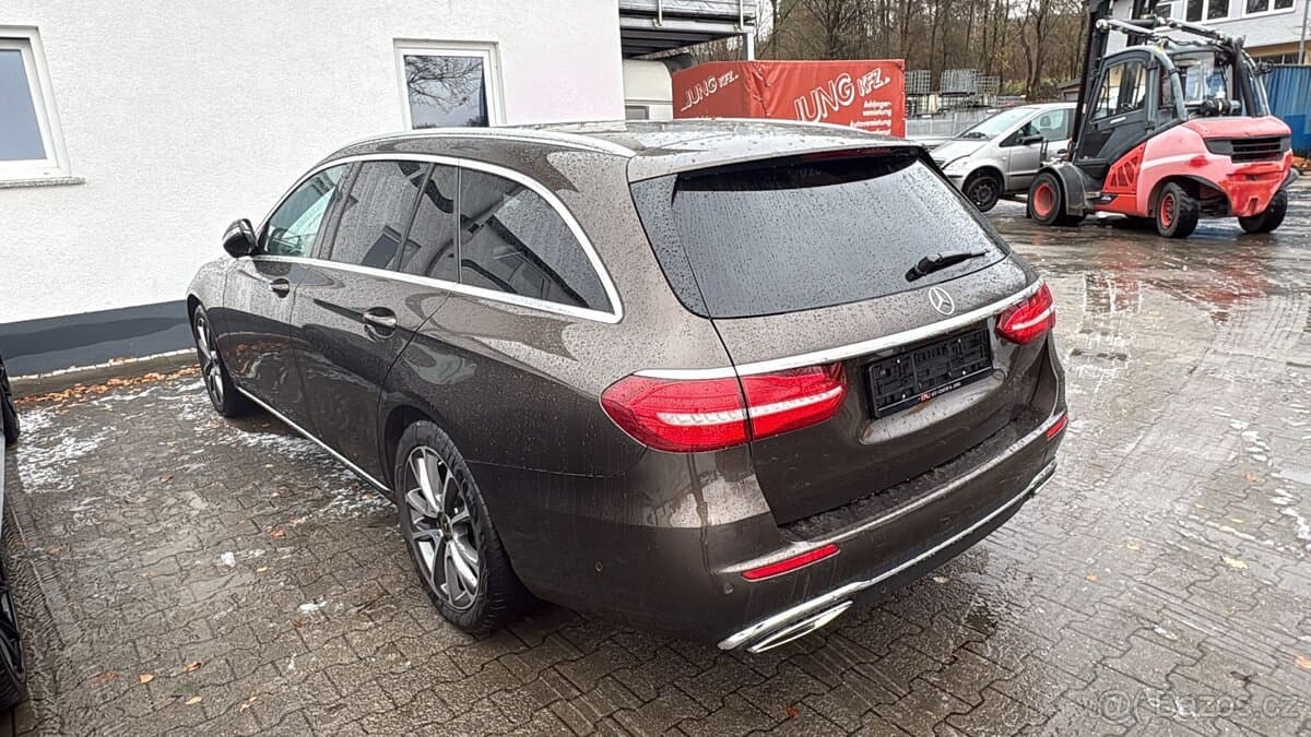 2017 Mercedes-Benz OSTATNÍ - 4