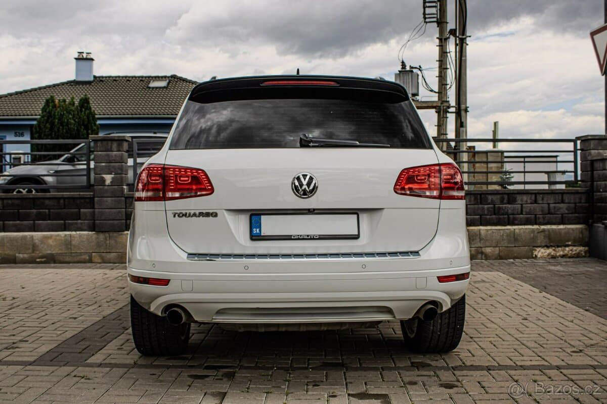 2016 Volkswagen TOUAREG - 4