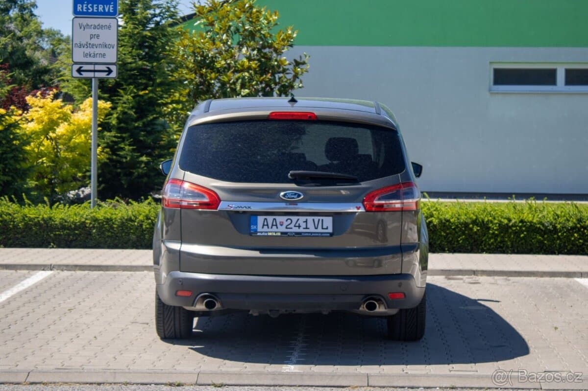 2012 Ford S-MAX - 4
