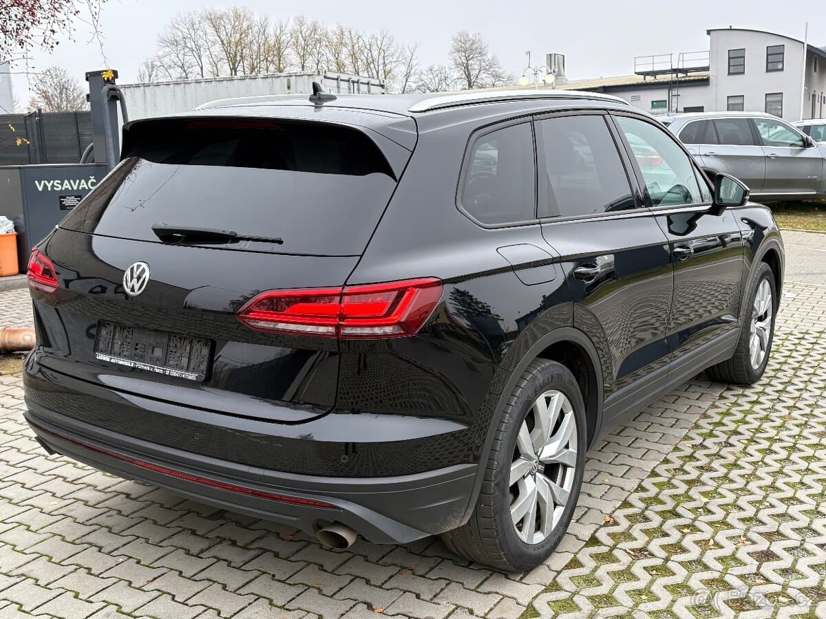 2020 Volkswagen TOUAREG - 4