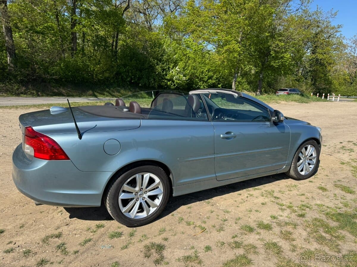 2011 Volvo C70 - 4