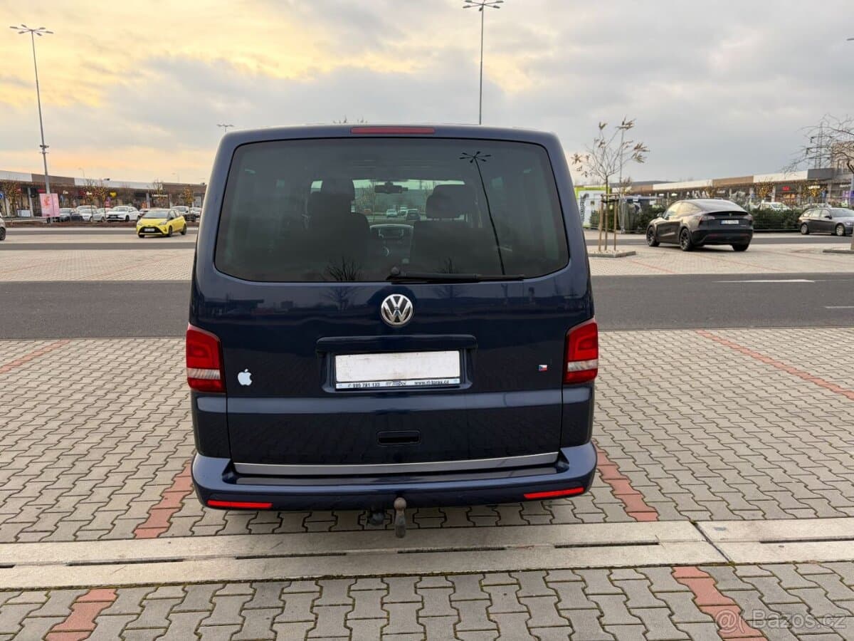 2013 Volkswagen MULTIVAN - 4