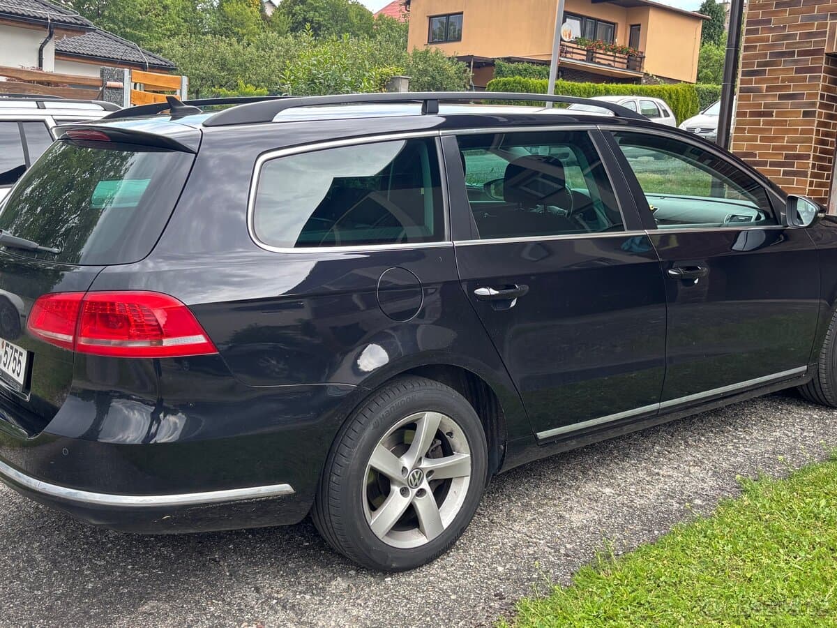 2014 Volkswagen PASSAT - 4