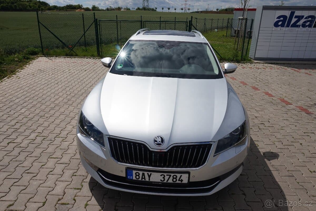 2017 Škoda SUPERB - 4