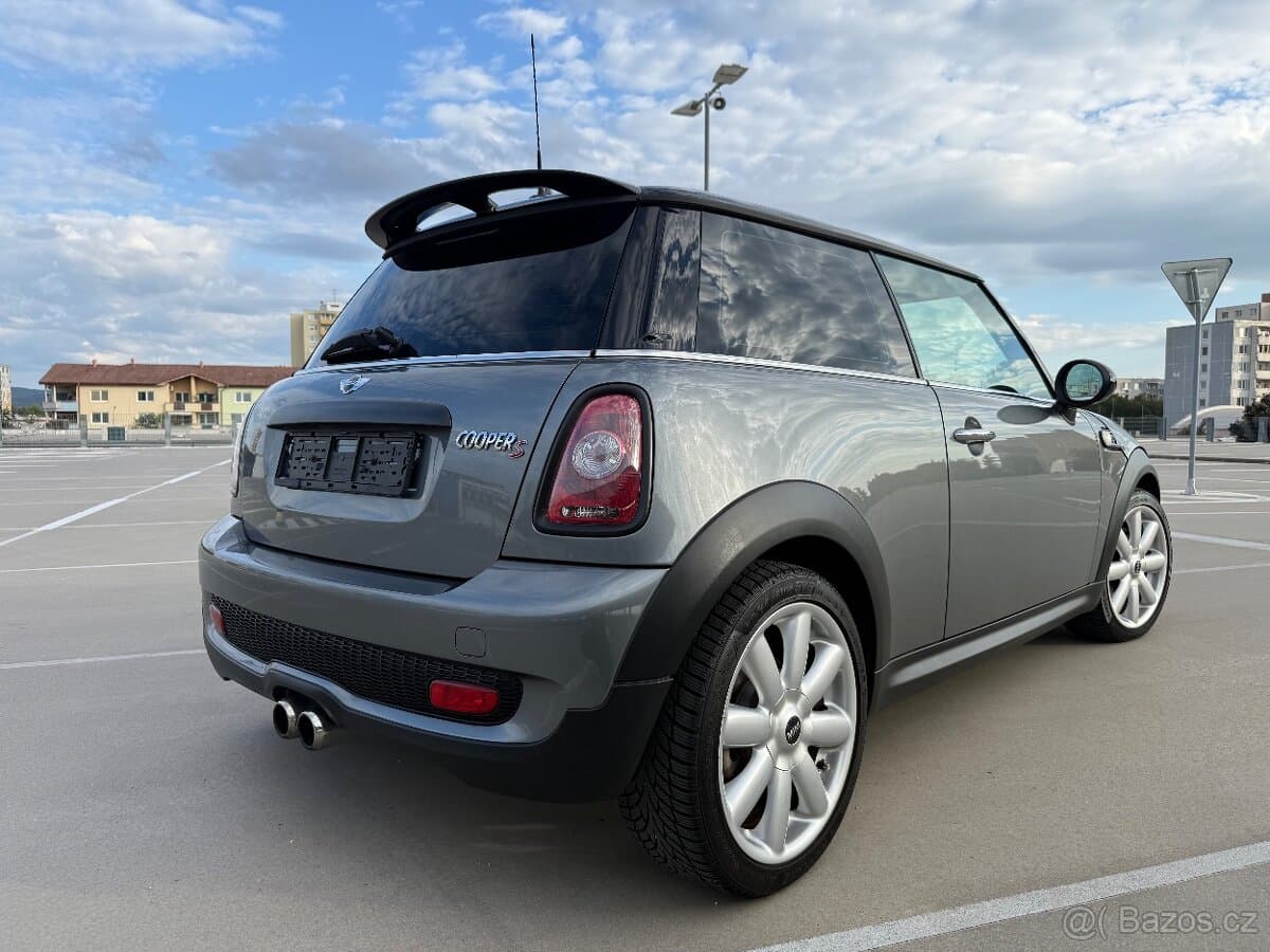 2010 Mini COOPER - 4