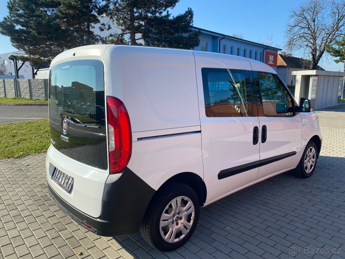 2019 Fiat DOBLO - 4