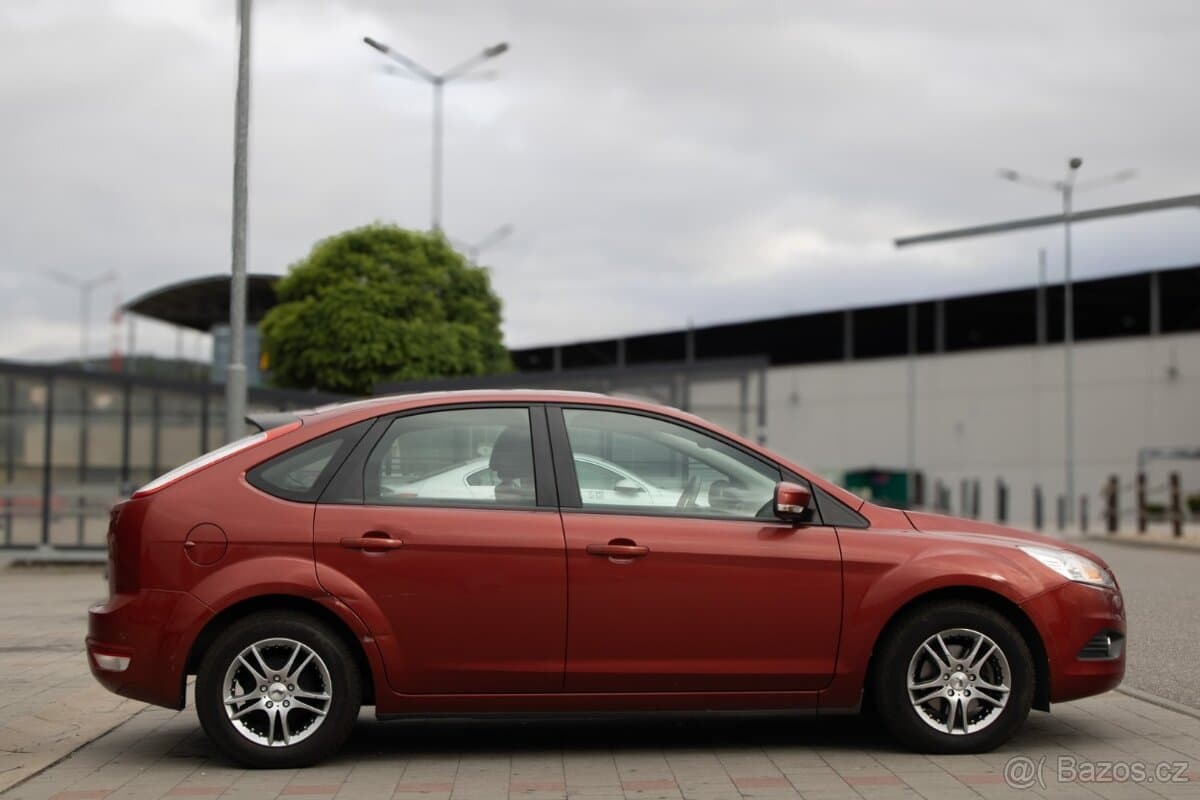 2008 Ford FOCUS - 4