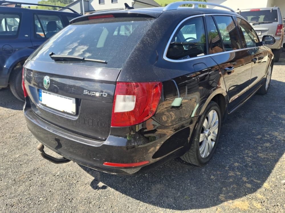 2010 Škoda SUPERB - 4