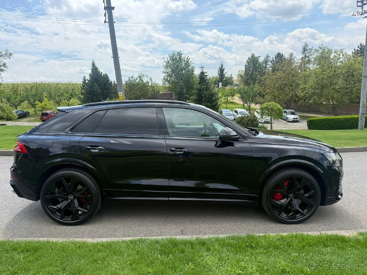 2020 Audi RS Q8 - 4