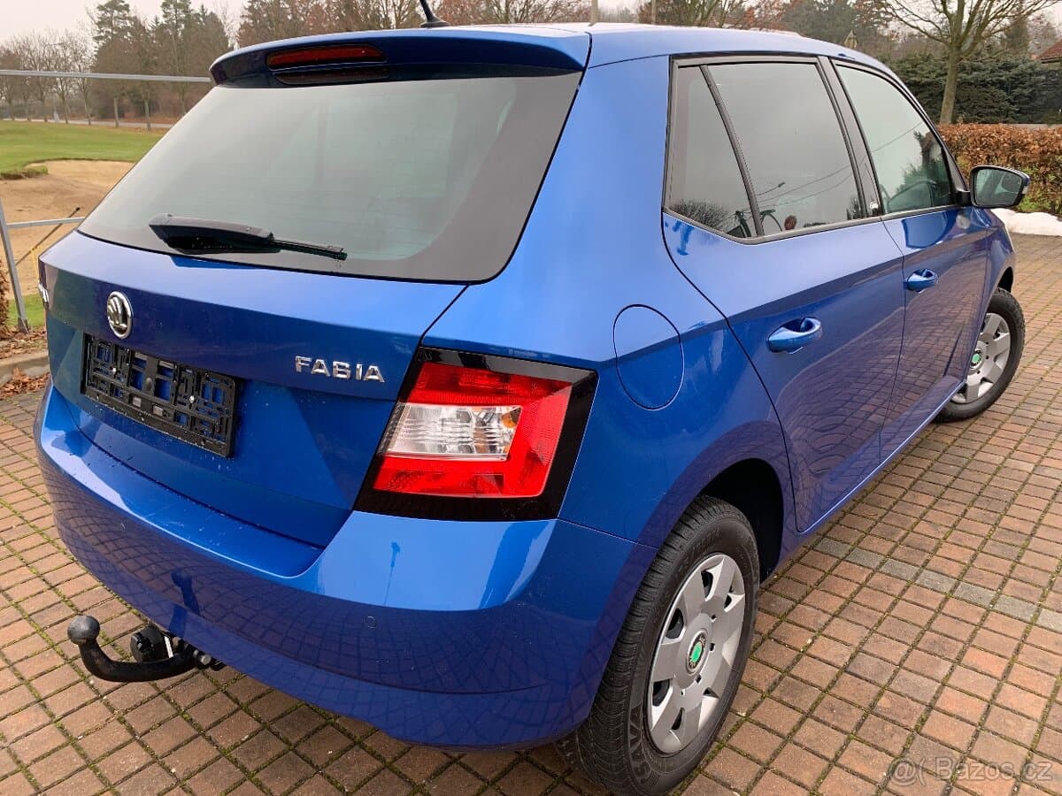 2015 Škoda FABIA - 4