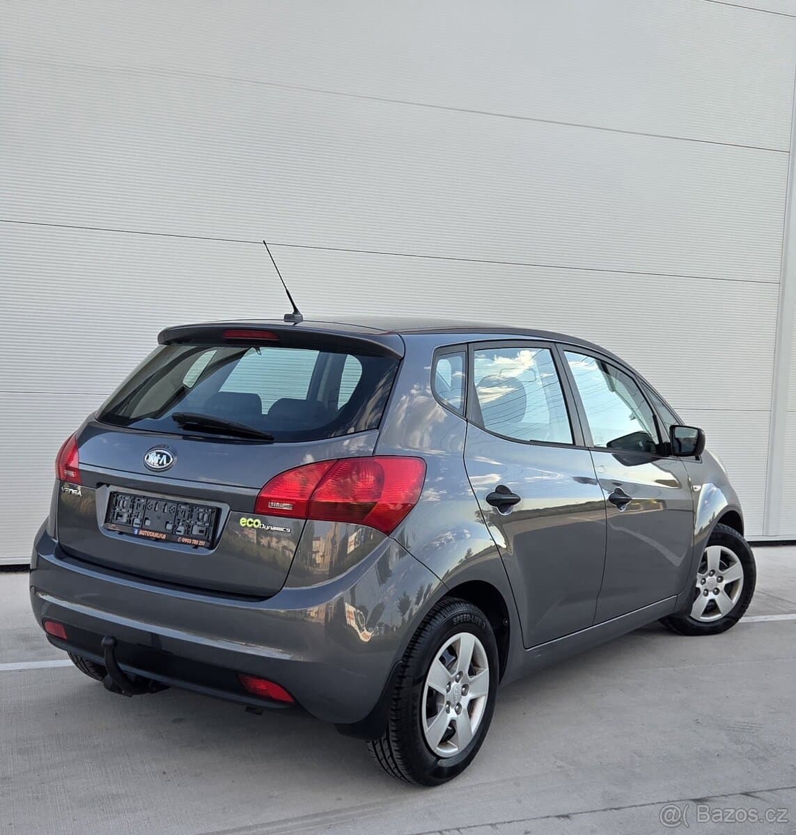 2010 Kia VENGA - 4