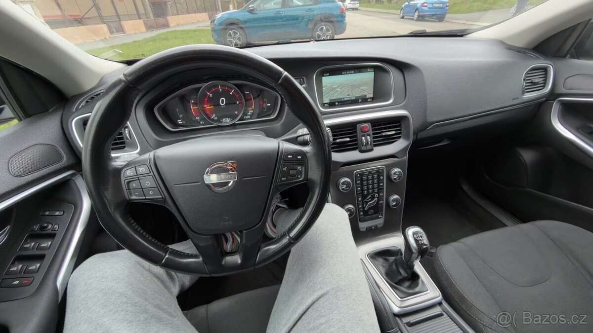2014 Volvo V40 - 4