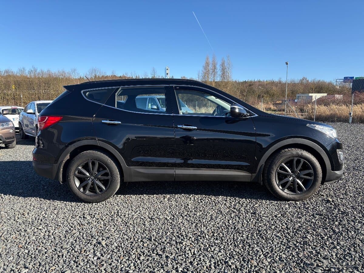 2014 Hyundai SANTA FE - 4