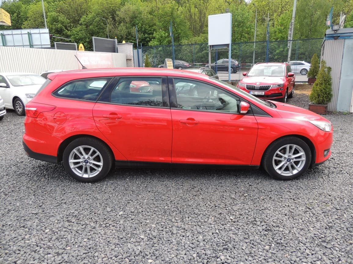 2017 Ford FOCUS - 4