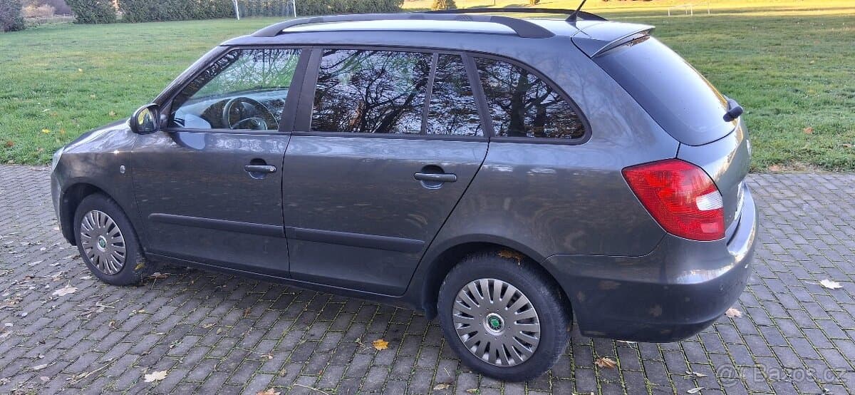 2009 Škoda FABIA - 4