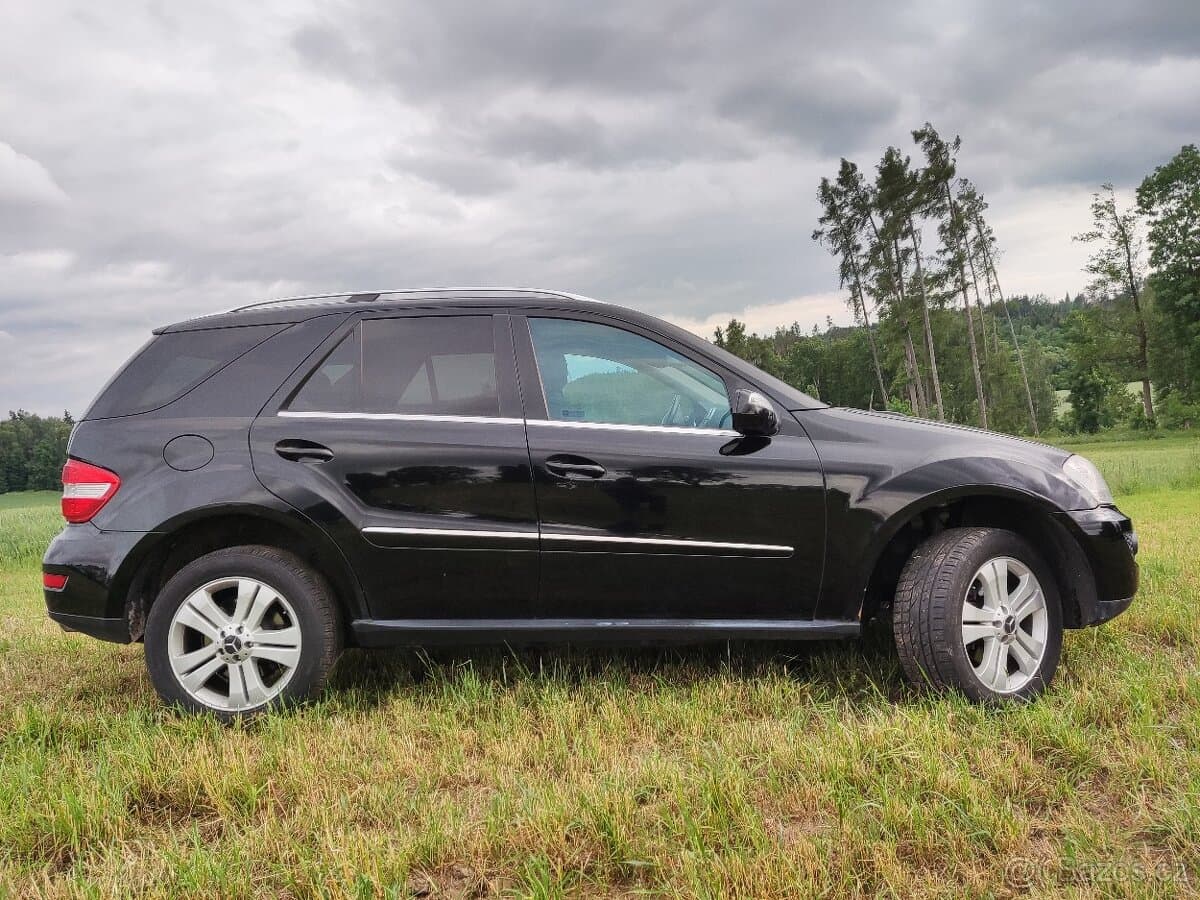 2009 Mercedes-Benz M-CLASS - 4
