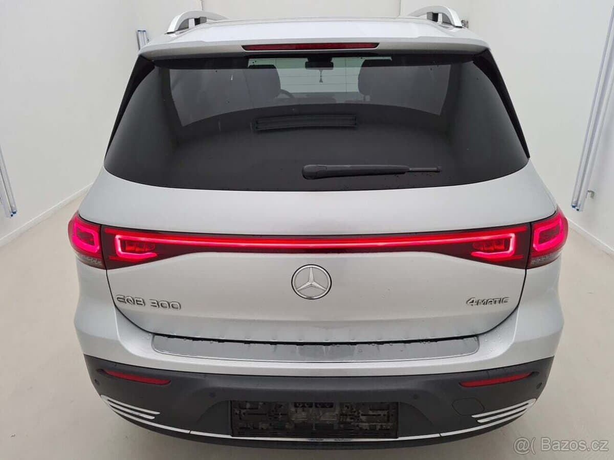 2022 Mercedes-Benz EQB - 4