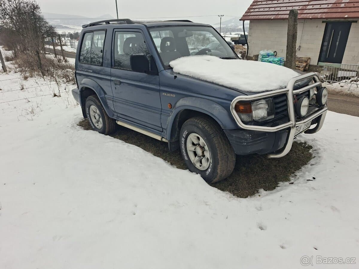 1996 Mitsubishi PAJERO - 4