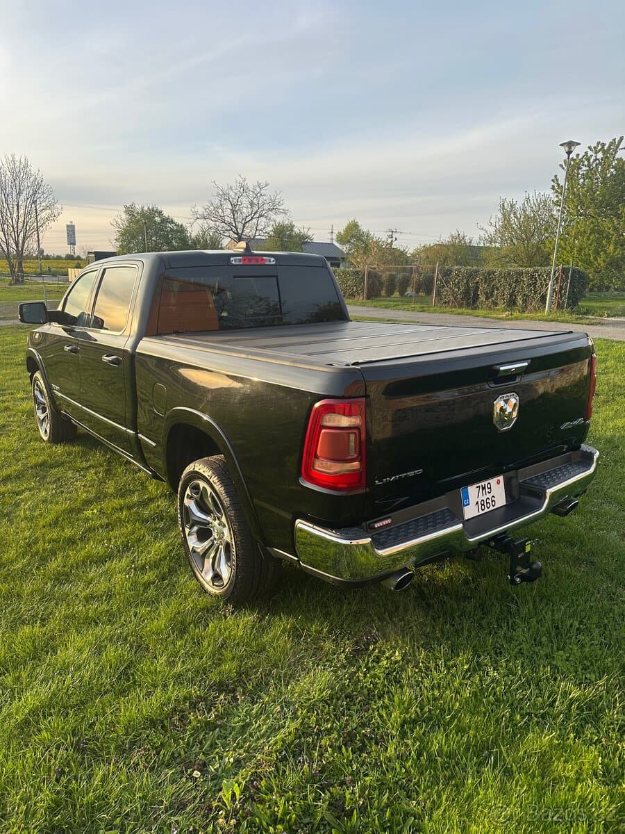 2020 RAM 1500 - 4