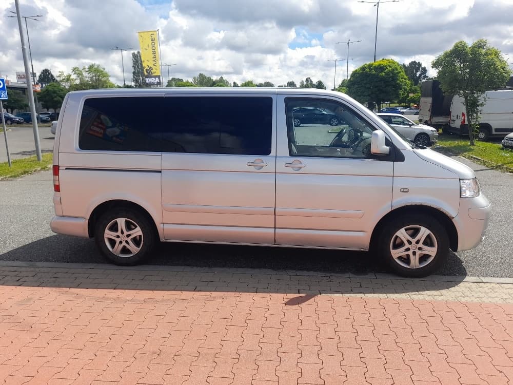 2003 Volkswagen MULTIVAN - 4