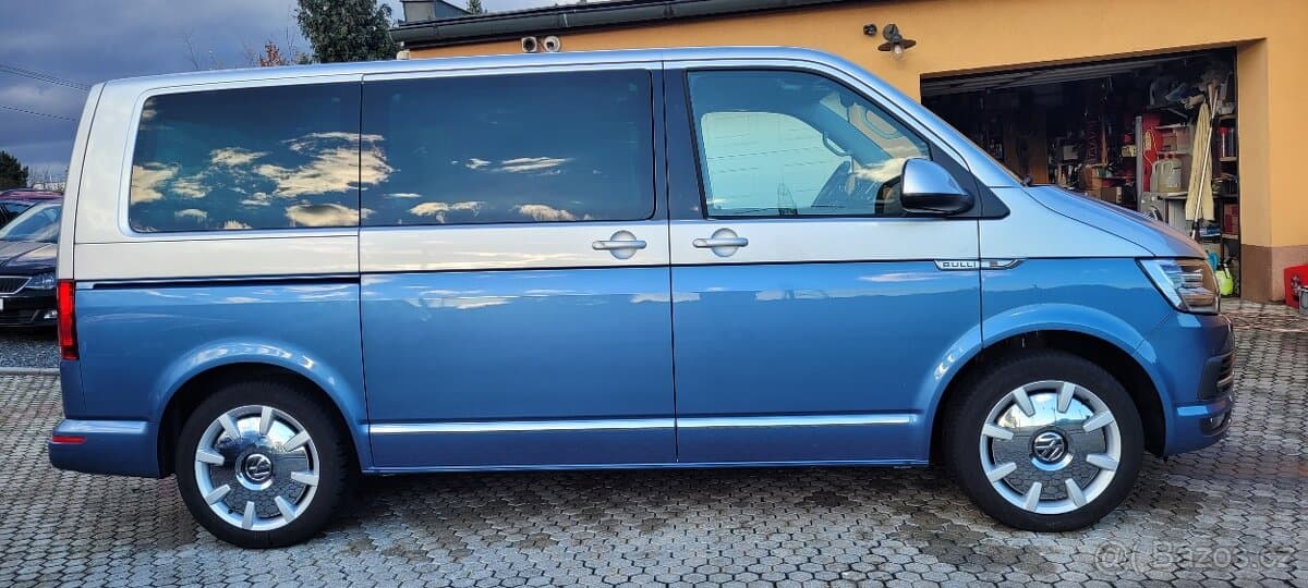 2017 Volkswagen MULTIVAN - 4