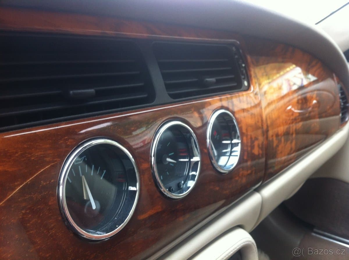 2003 Jaguar XK - 4