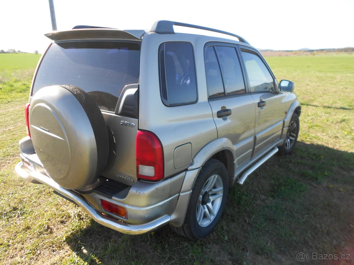 2002 Suzuki GRAND - 4