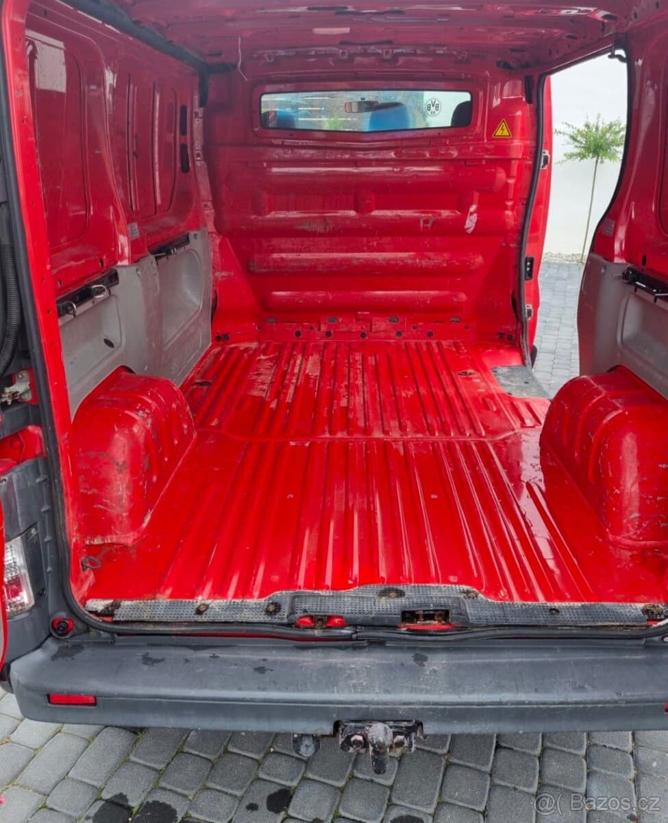 2012 Renault TRAFIC - 4