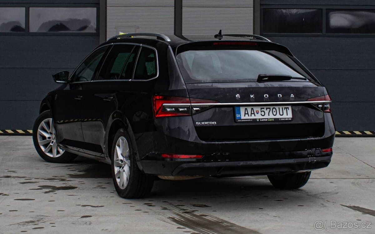 2021 Škoda SUPERB - 4