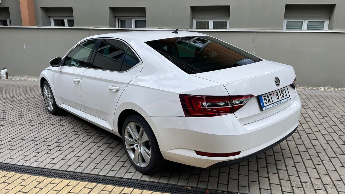 2016 Škoda SUPERB - 4