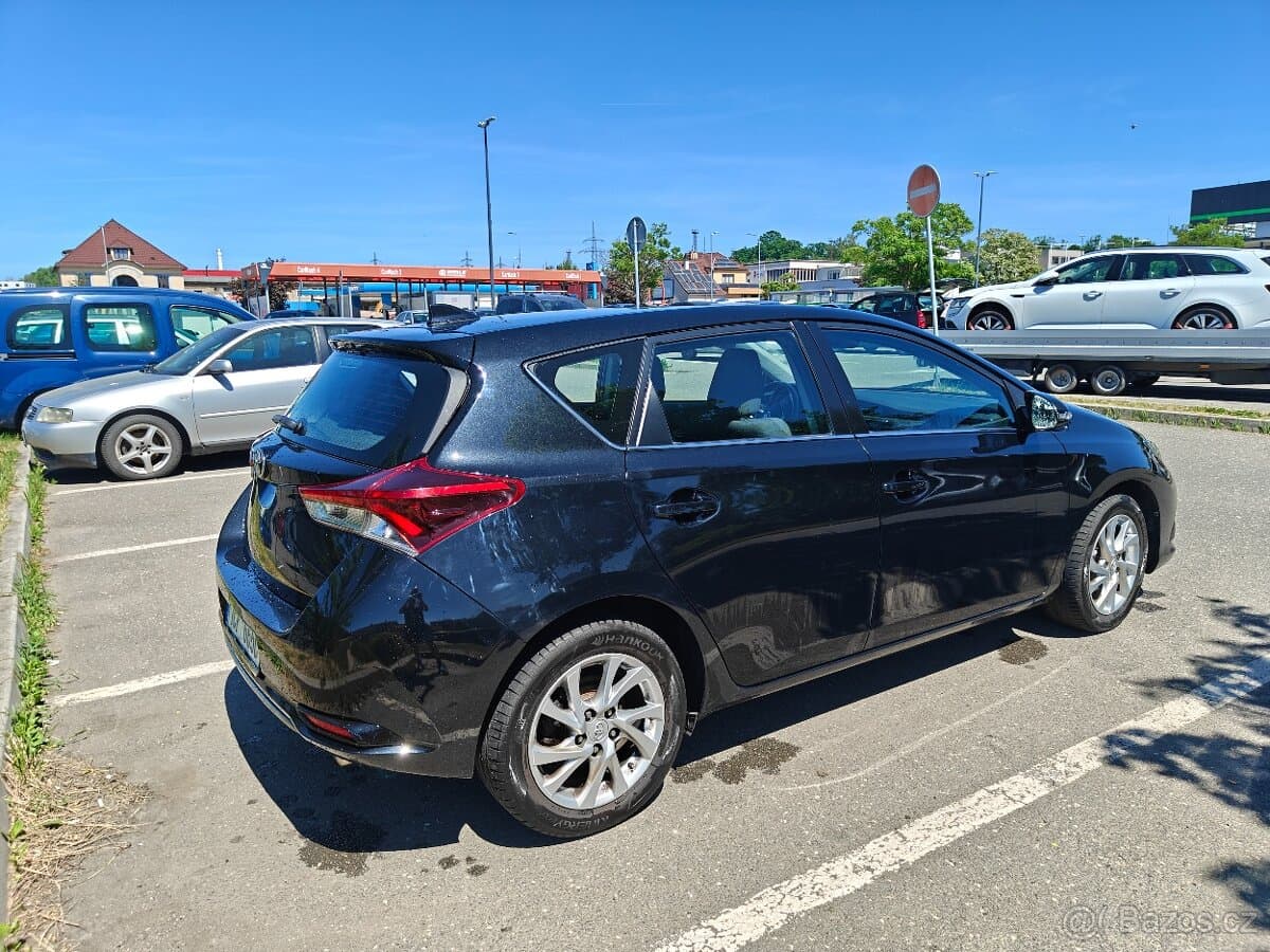 2018 Toyota AURIS - 4