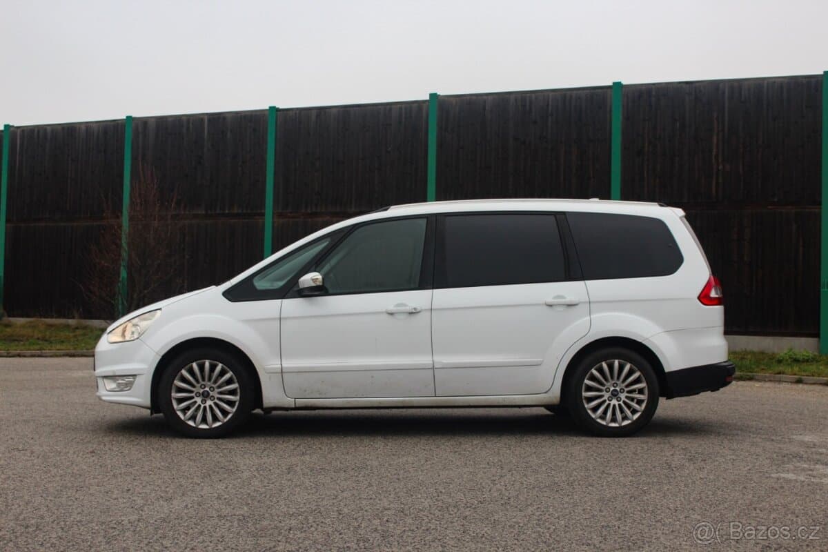 2015 Ford GALAXY - 4