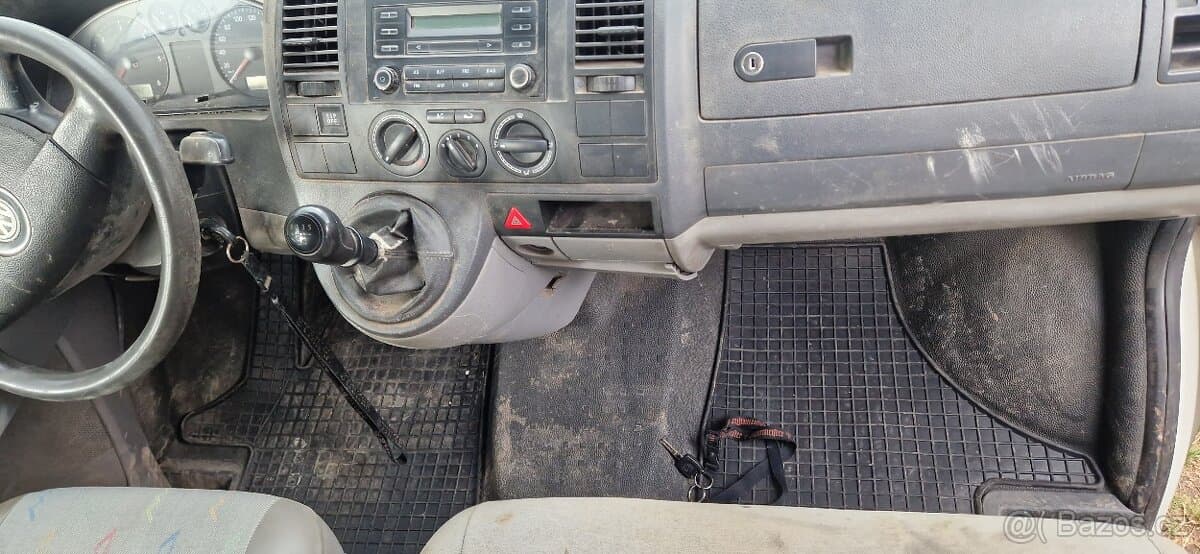 Volkswagen TRANSPORTER - 4