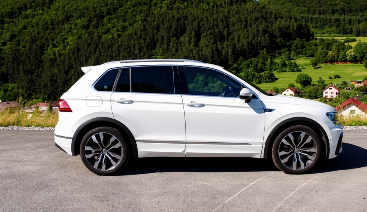 2016 Volkswagen TIGUAN - 4
