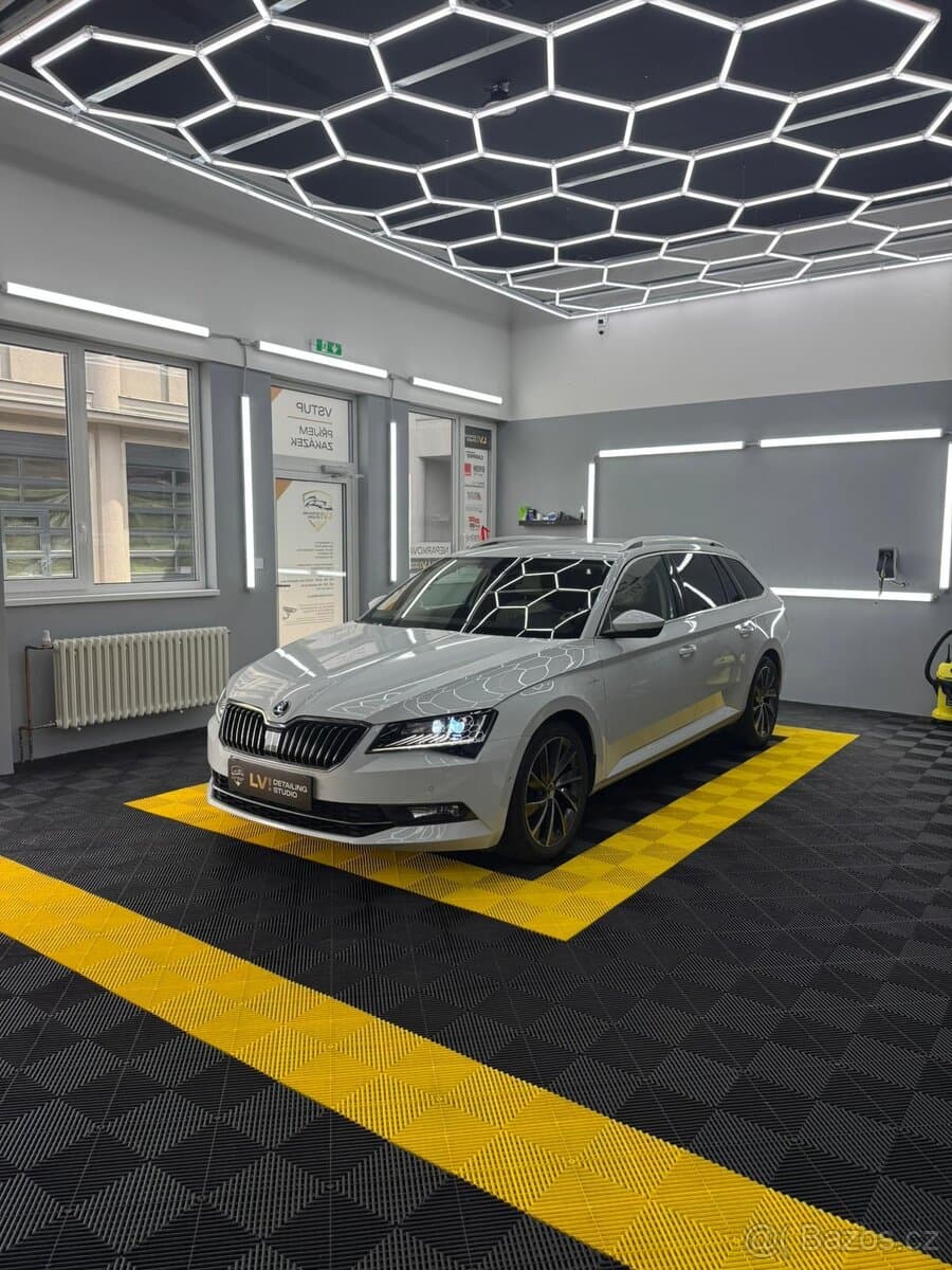 2016 Škoda SUPERB - 4