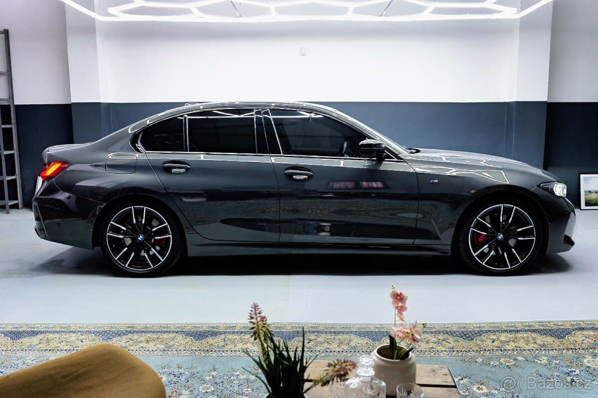 2022 BMW M3 - 4