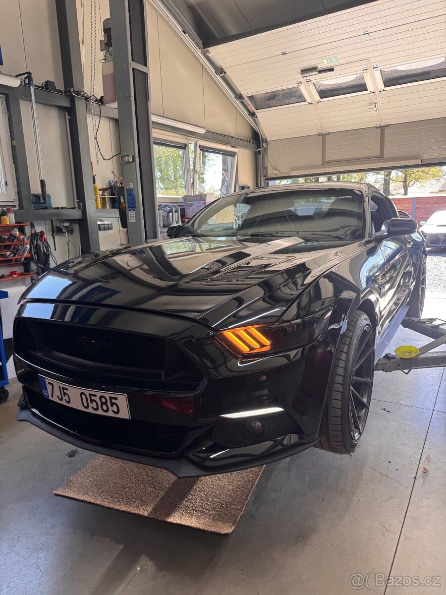 2016 Ford MUSTANG - 4
