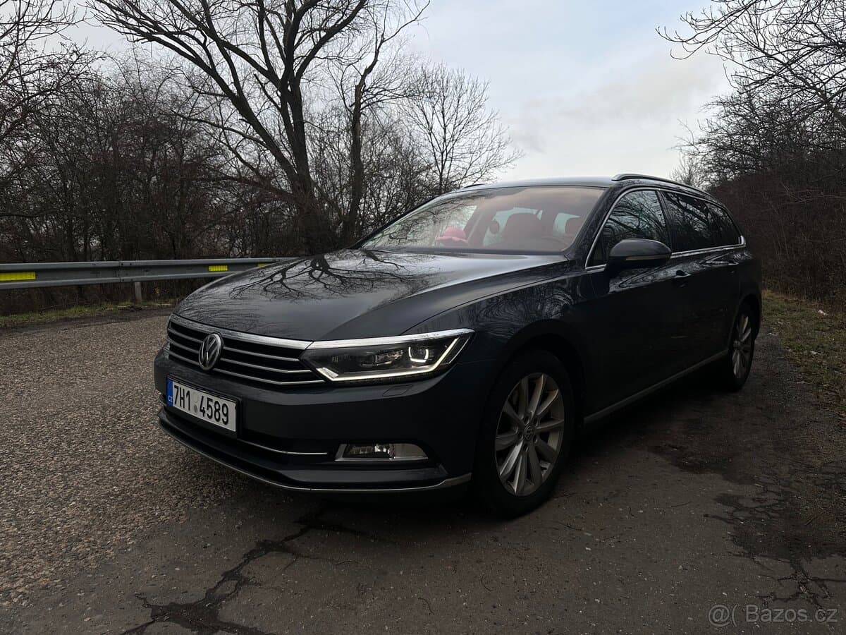 Volkswagen PASSAT - 4