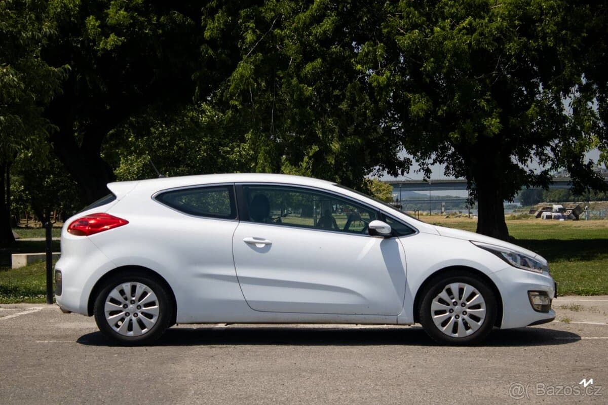 2013 Kia PROCEED - 4