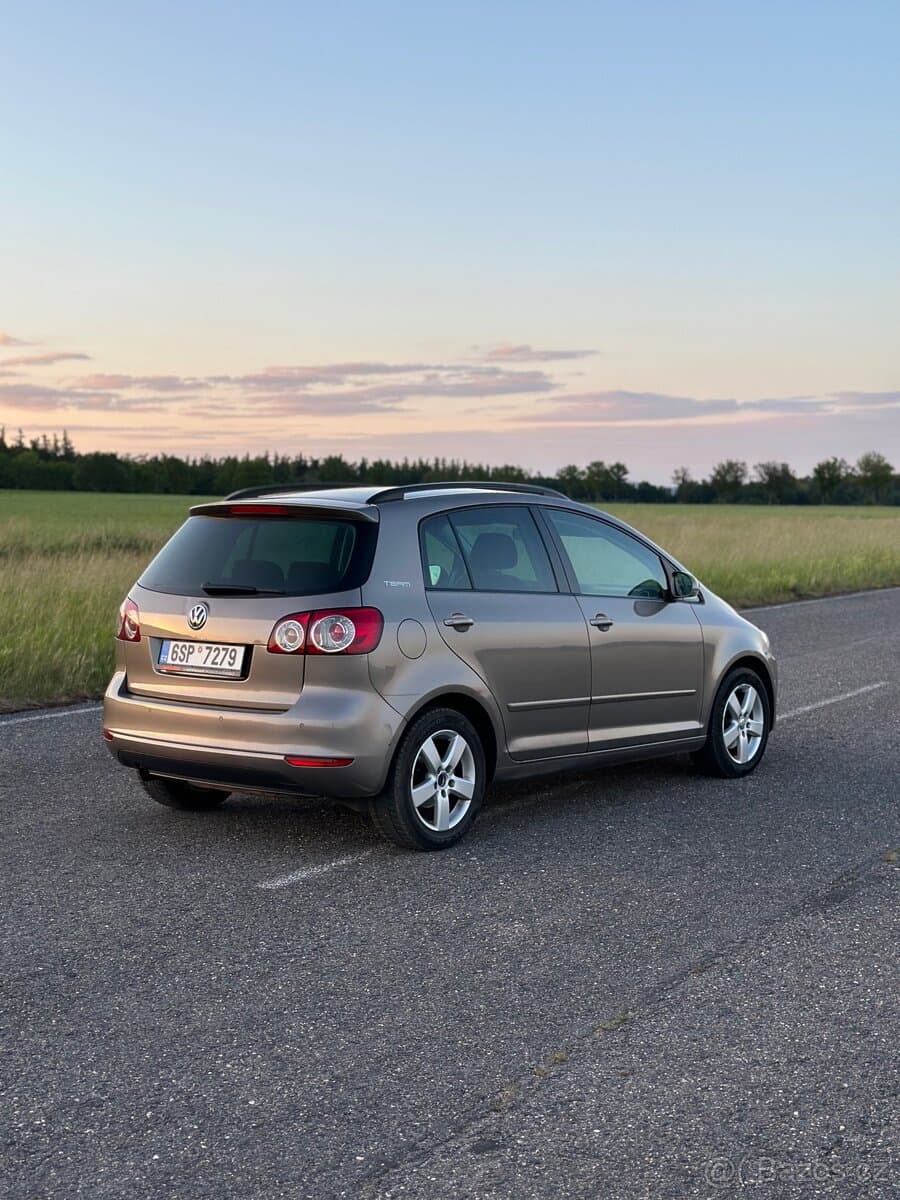 2011 Volkswagen GOLF - 4
