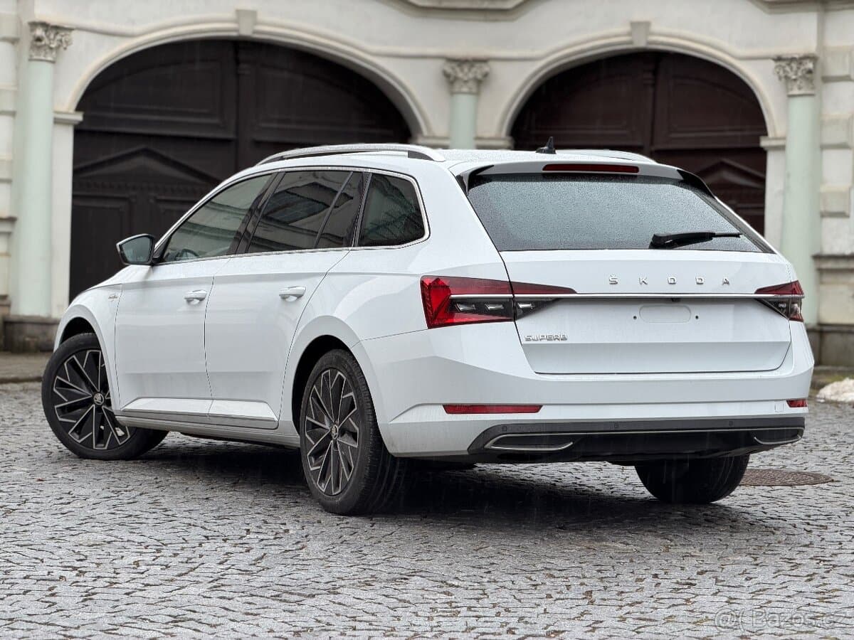 2022 Škoda SUPERB - 4