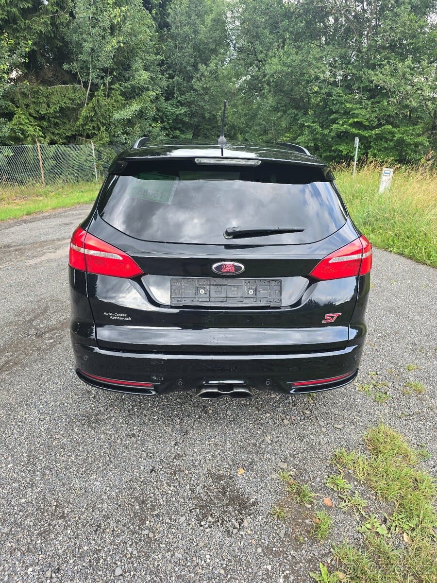 2018 Ford FOCUS - 4