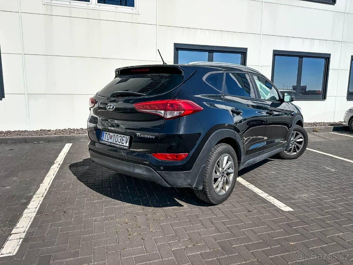 2017 Hyundai TUCSON - 4