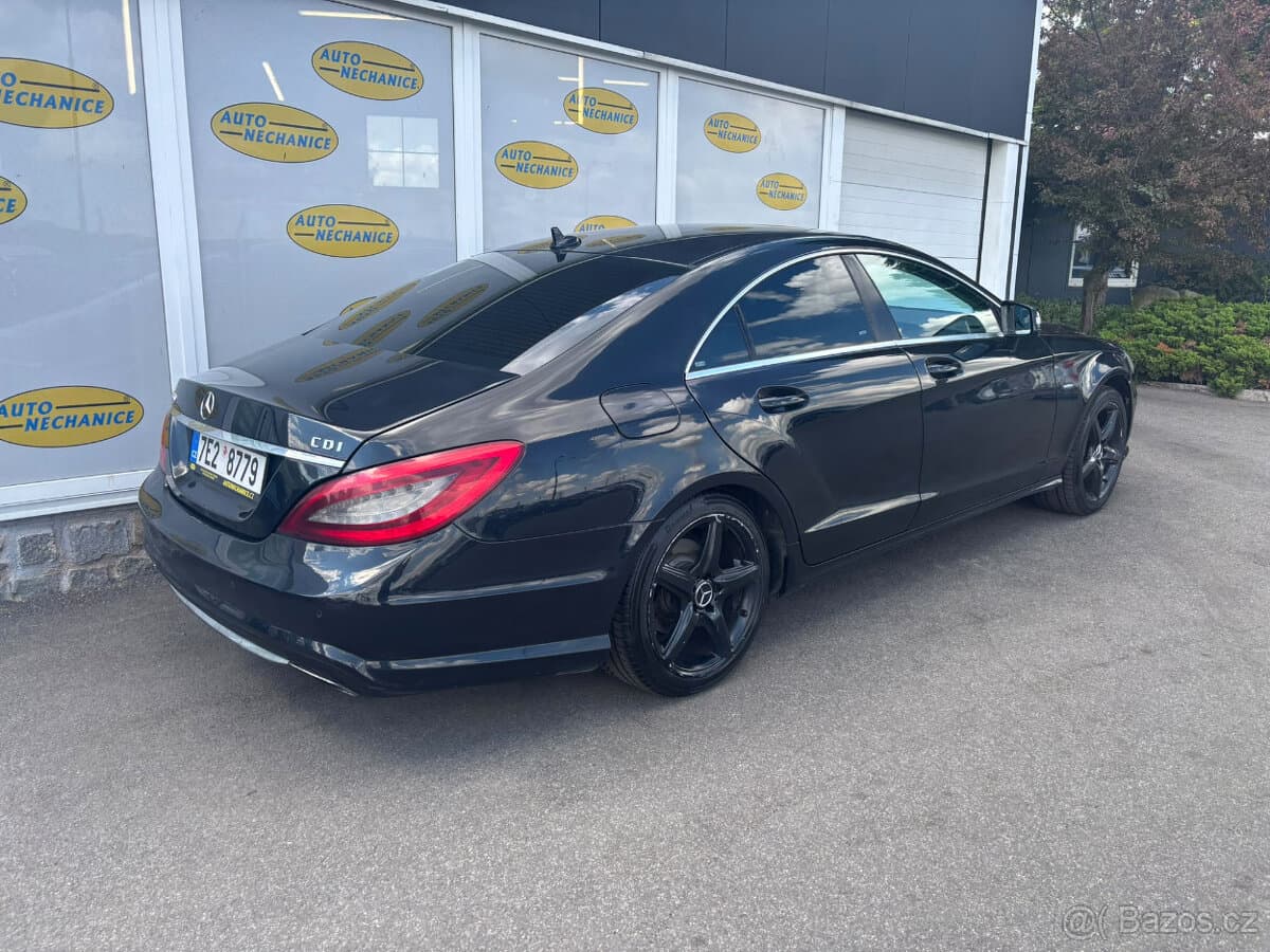 2011 Mercedes-Benz CLS - 4